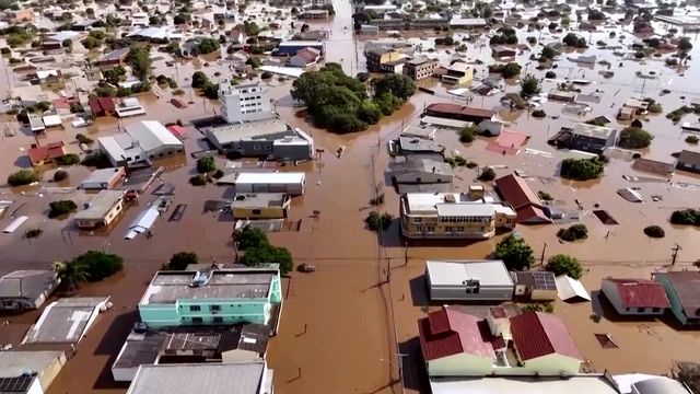 Death toll rises in record-breaking Brazil floods