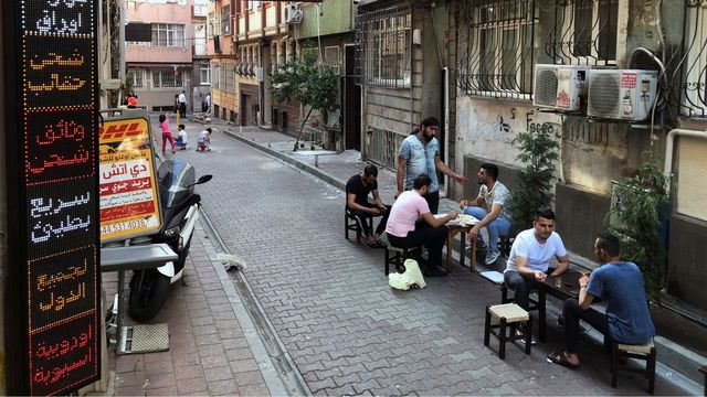 Anti-migrant sentiment rises in Turkey