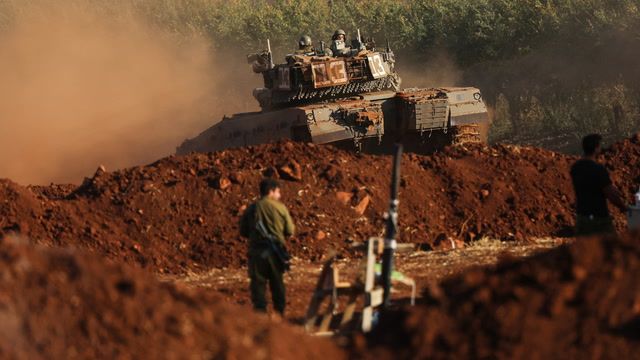 Israeli tanks advance to edge of Rafah