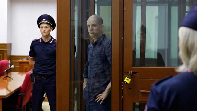 Secret Russian trial begins for U.S. reporter Evan Gershkovich