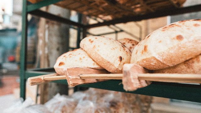 Egyptians struggle with first bread subsidy cut in decades