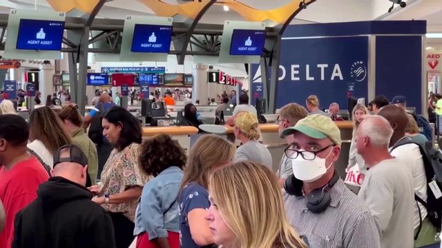 Airlines still affected after IT outage, flights canceled