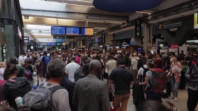 Saboteurs attack French railways ahead of Olympic ceremony