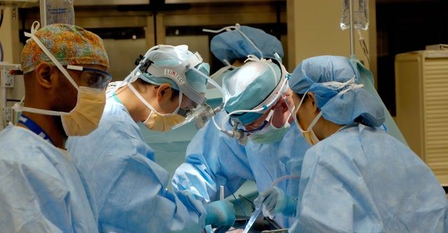 Surgeons perform world's first eye transplant