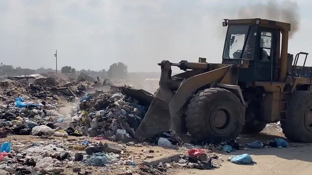 Waste crisis deepens misery in Gaza as war rages