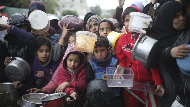 War in Gaza takes mental health toll, especially on children